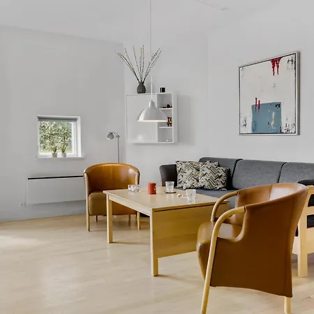 Sopark Lejl 11 * Gudhjem